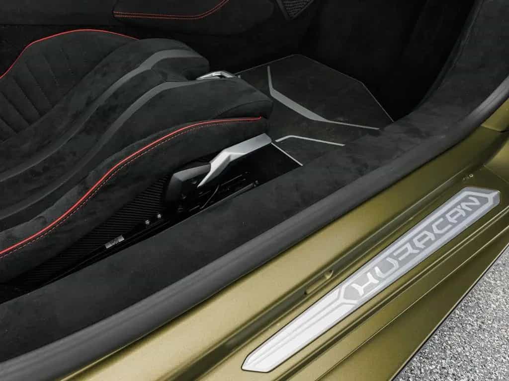 Lamborghini Huracán STO 04/2023-photo-13