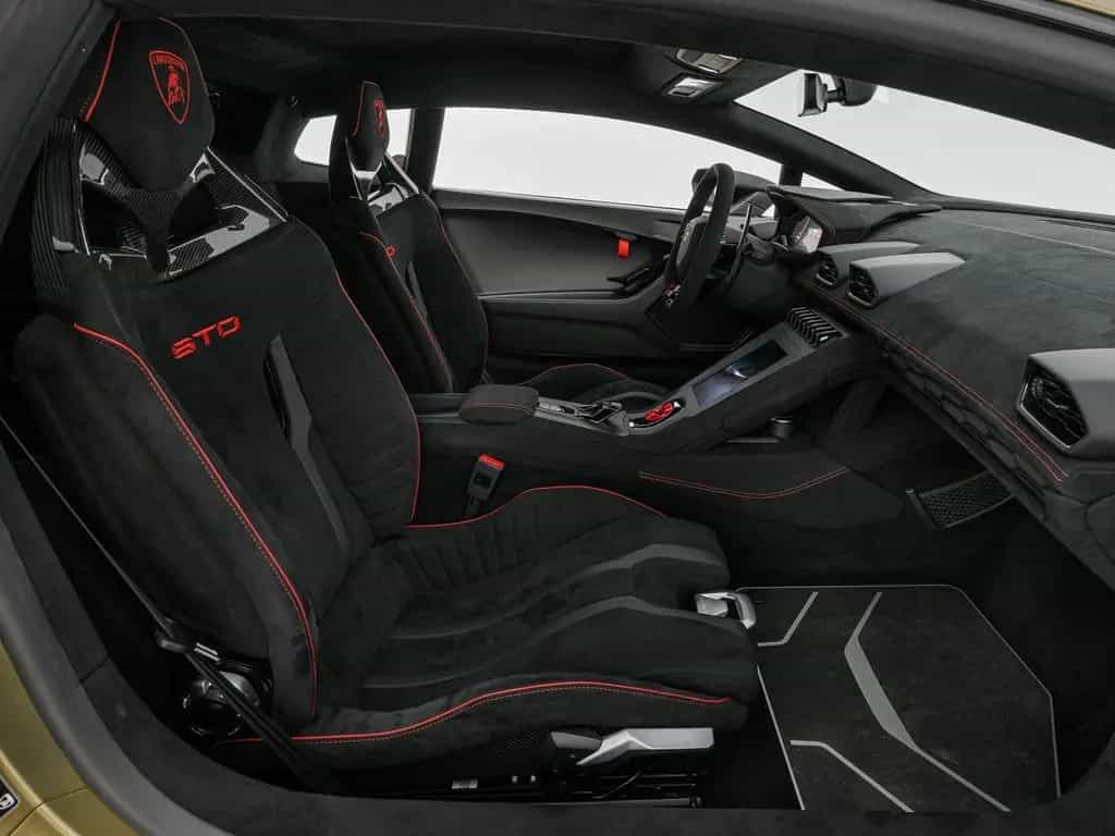 Lamborghini Huracán STO 04/2023-photo-8