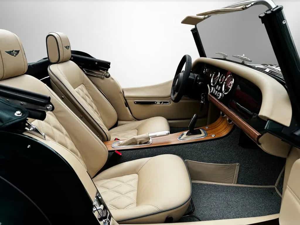 Morgan Plus 4 NEW Plus Four MY2025 - MORGAN BERLIN - null-photo-12