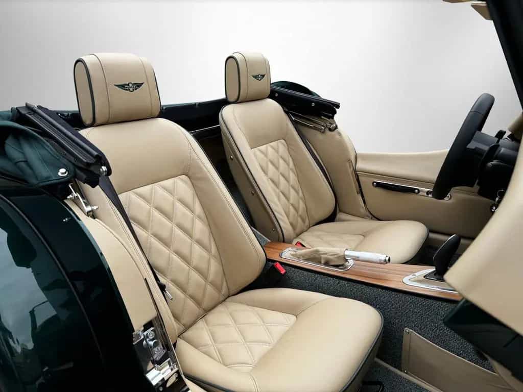 Morgan Plus 4 NEW Plus Four MY2025 - MORGAN BERLIN - null-photo-13