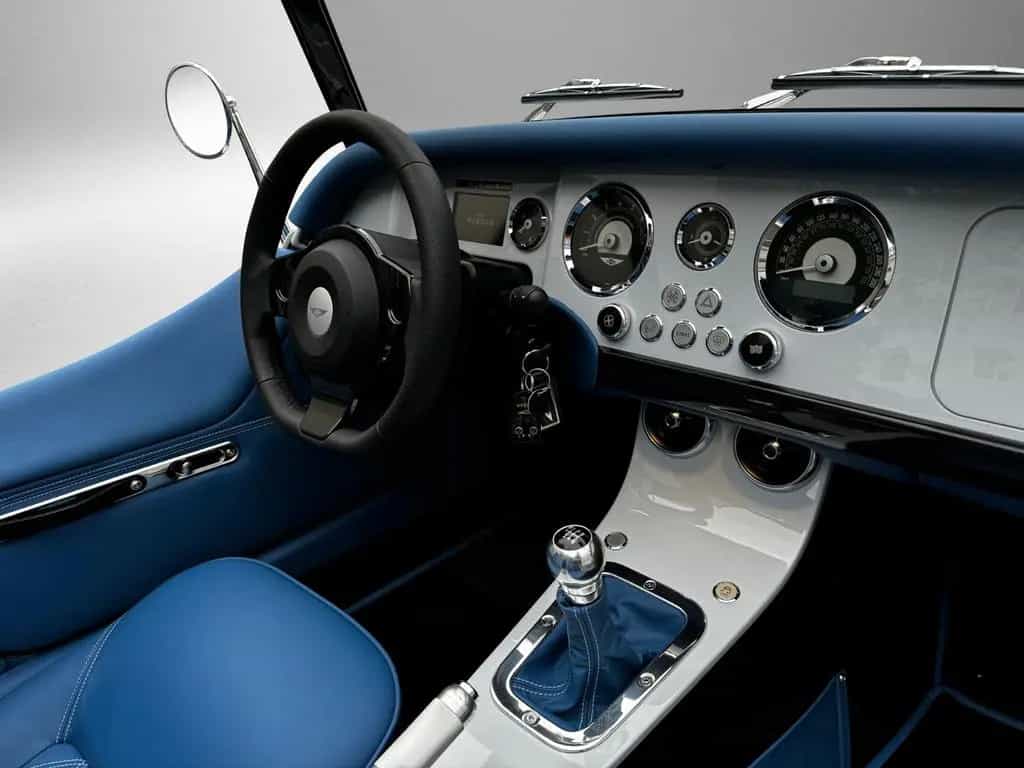 Morgan Plus 4 NEW Plus Four MY2025 - MORGAN BERLIN - 05/2025-photo-14