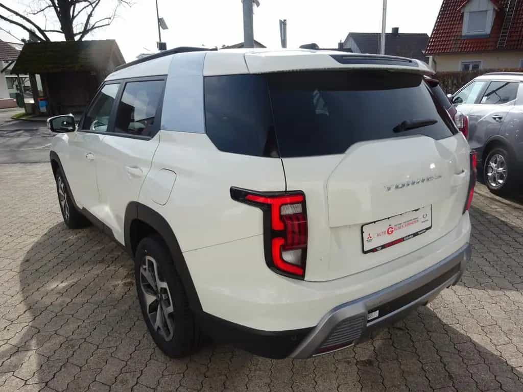 Ssangyong Torres 1.5 Quartz 2WD AT * NAVI*KAMERA*SITZH.* 01/2025-photo-4