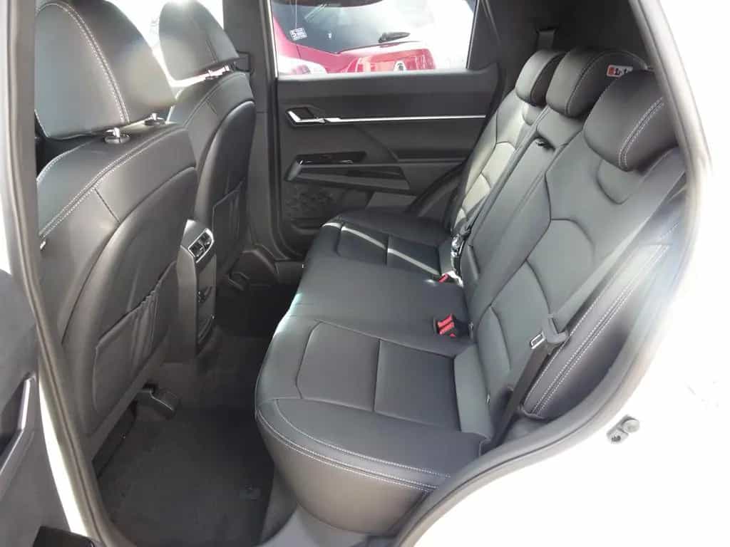 Ssangyong Torres 1.5 Quartz 2WD AT * NAVI*KAMERA*SITZH.* 01/2025-photo-7