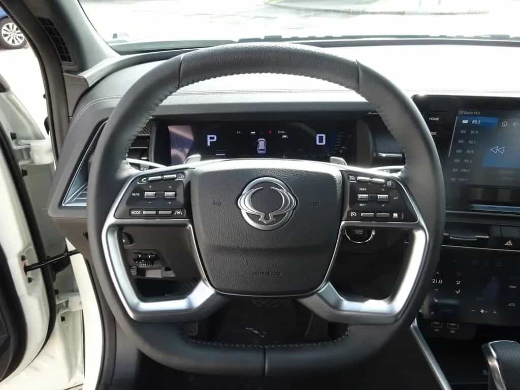 Ssangyong Torres 1.5 Quartz 2WD AT * NAVI*KAMERA*SITZH.* 01/2025-photo-8