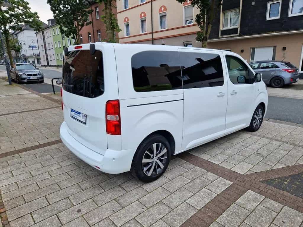 Toyota Proace (Verso) Proace Verso L1 Shuttle Comfort*1.HD*8-SITZER* 07/2019-photo-4
