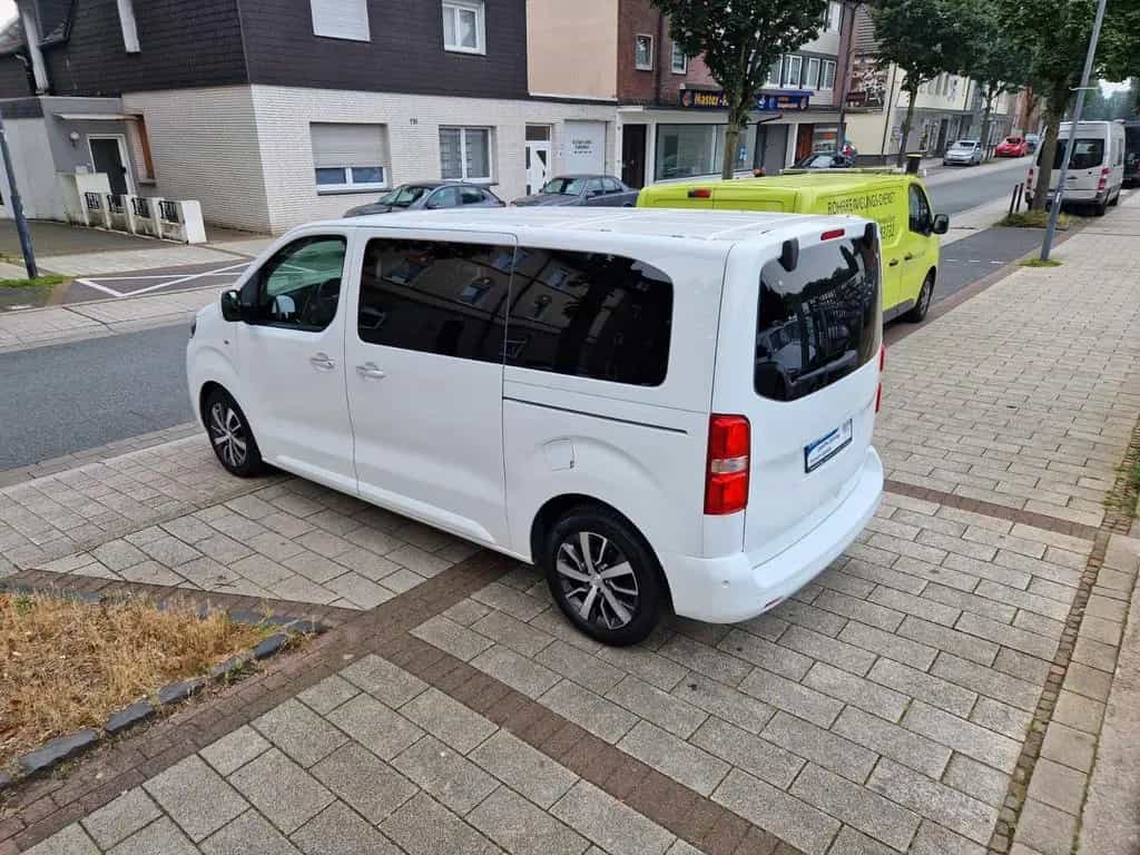 Toyota Proace (Verso) Proace Verso L1 Shuttle Comfort*1.HD*8-SITZER* 07/2019-photo-8