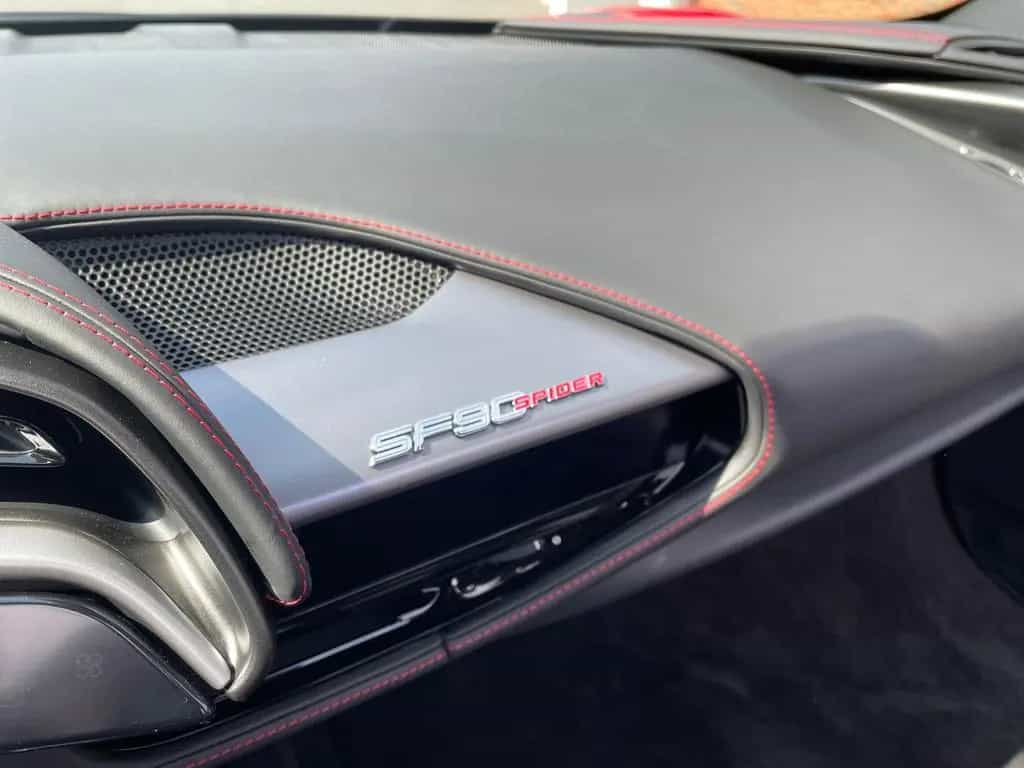 Ferrari SF90 Spider *AFS*Karbon*Embleme*CarPlay* 03/2023-photo-16