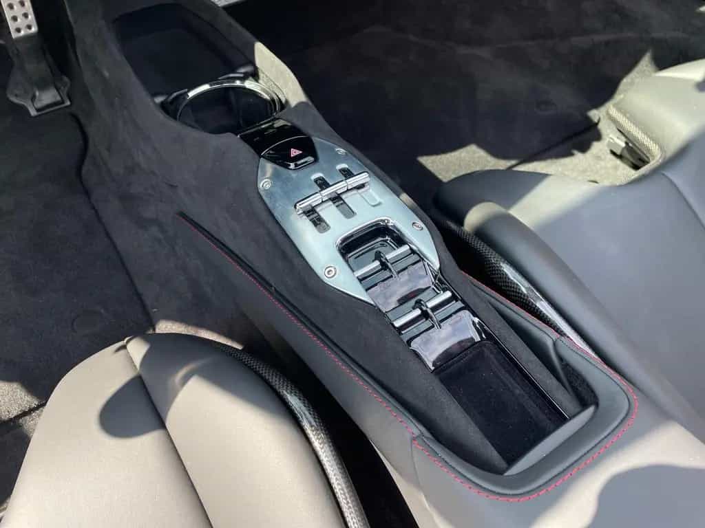 Ferrari SF90 Spider *AFS*Karbon*Embleme*CarPlay* 03/2023-photo-18