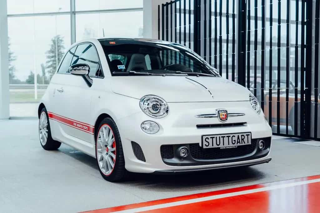 Abarth 595 12/2013-photo-0