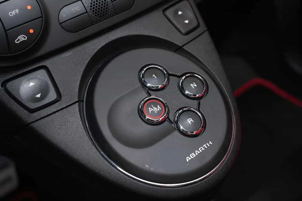 Abarth 595 12/2013-photo-16