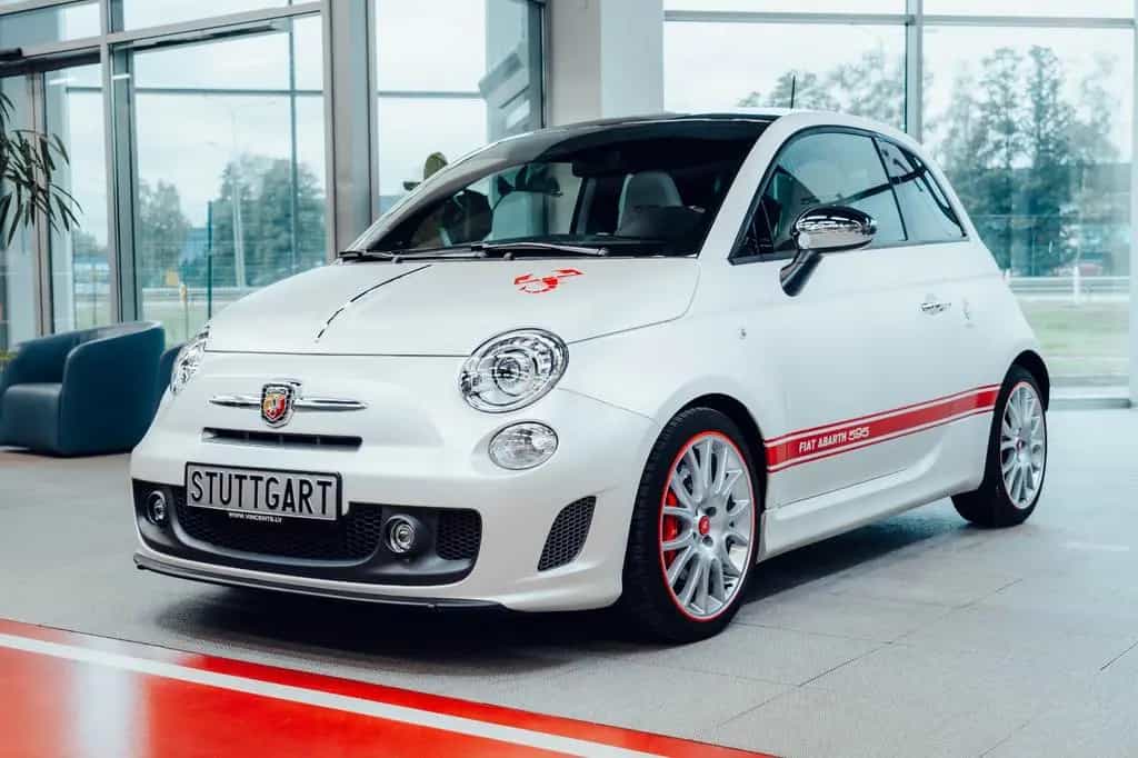 Abarth 595 12/2013-photo-2