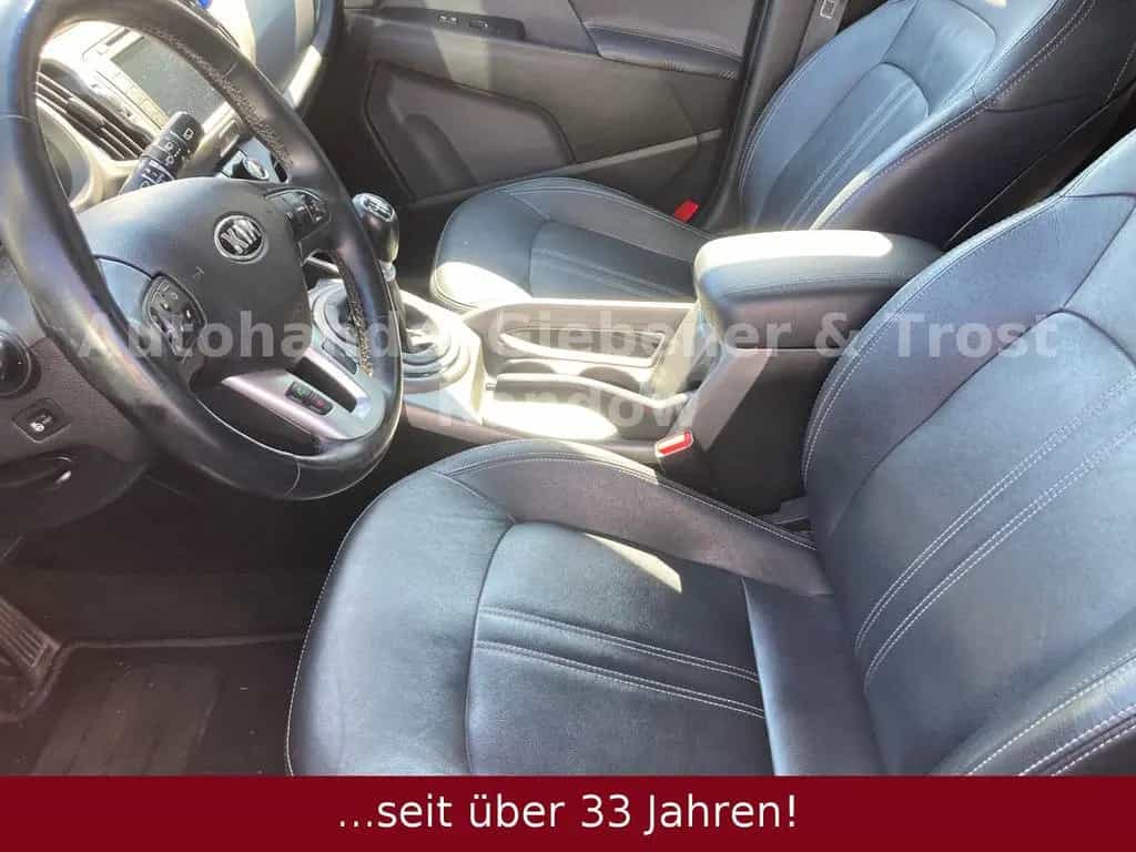 Kia Sportage Dream Team 2WD++HU NEU++ 10/2015-photo-10