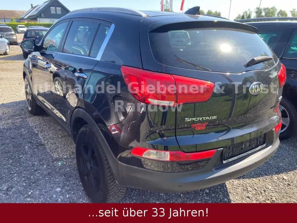 Kia Sportage Dream Team 2WD++HU NEU++ 10/2015-photo-3