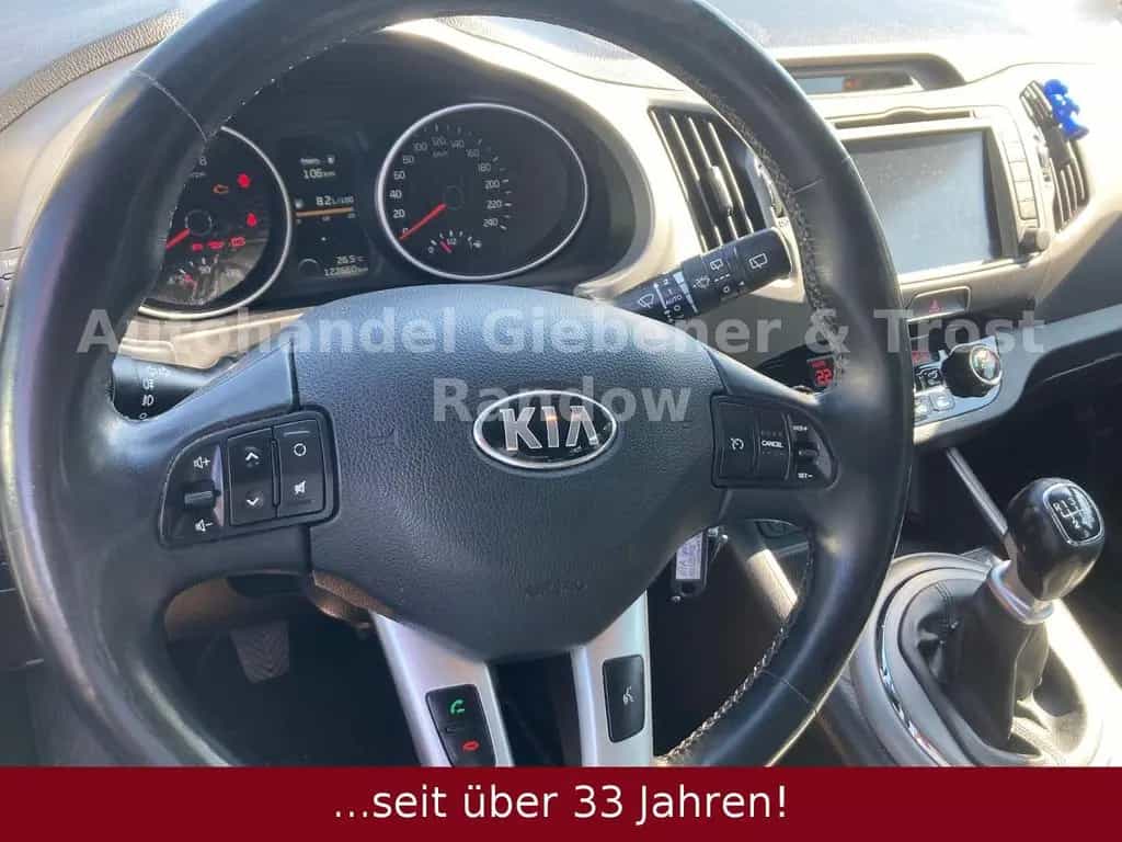 Kia Sportage Dream Team 2WD++HU NEU++ 10/2015-photo-8