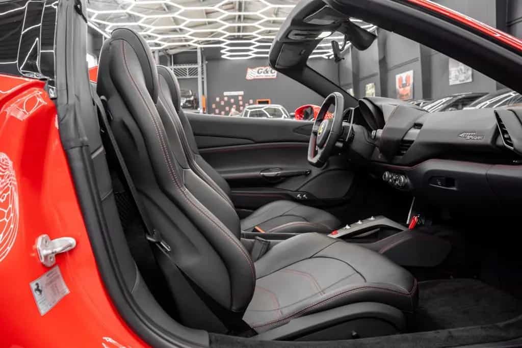 Ferrari 488 Spider // NETTO EXPORT // CARBON PACKAGE 01/2018-photo-10