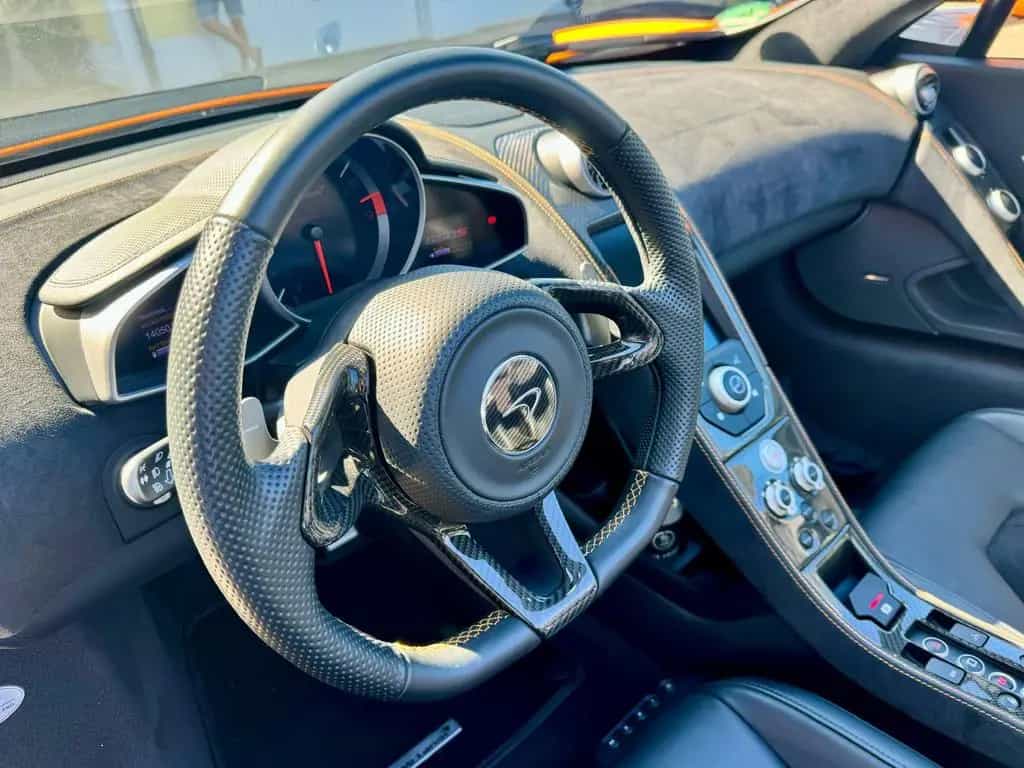 McLaren 650S Spider Carbon*Alcantara*Klappenauspuff*VOLL 05/2016-photo-13