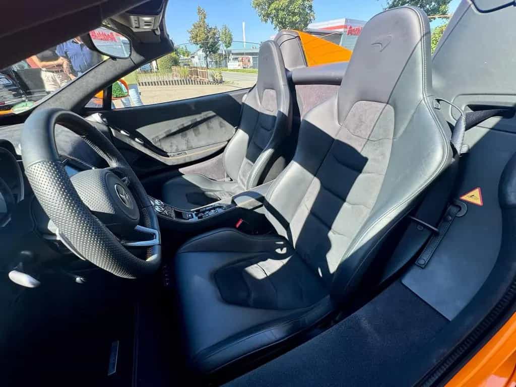 McLaren 650S Spider Carbon*Alcantara*Klappenauspuff*VOLL 05/2016-photo-17