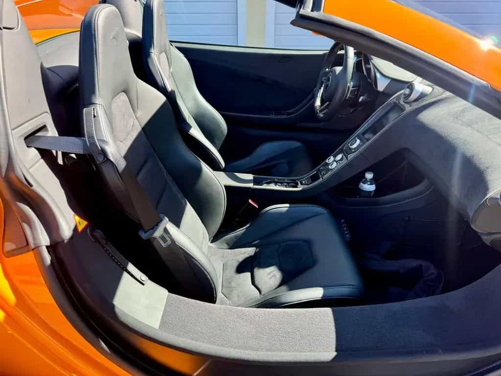 McLaren 650S Spider Carbon*Alcantara*Klappenauspuff*VOLL 05/2016-photo-18