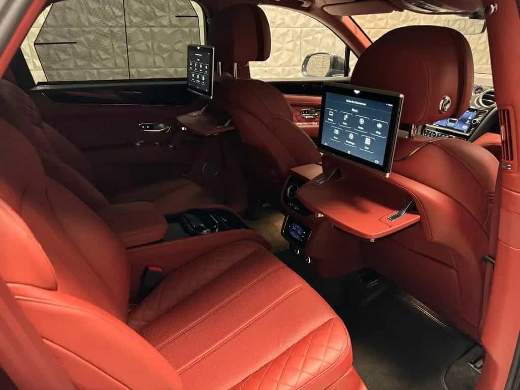 Bentley Bentayga 6.0 W12 4WD First Edition Autom. 12/2016-photo-11