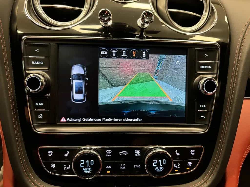 Bentley Bentayga 6.0 W12 4WD First Edition Autom. 12/2016-photo-14