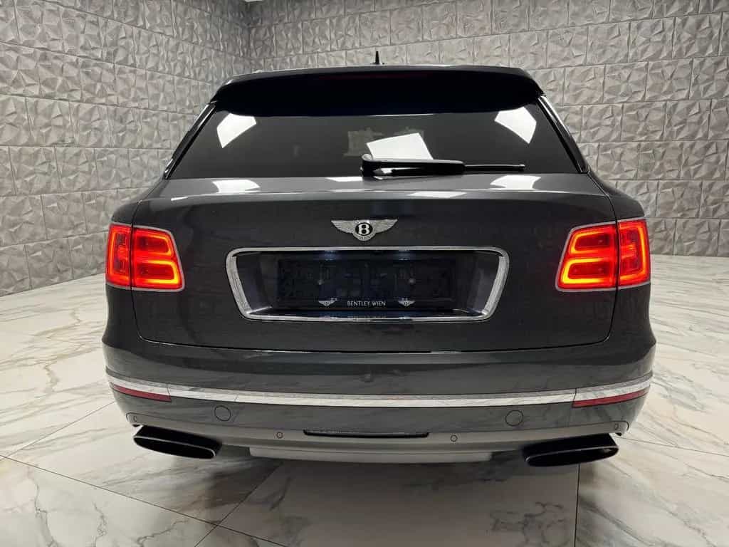 Bentley Bentayga 6.0 W12 4WD First Edition Autom. 12/2016-photo-5
