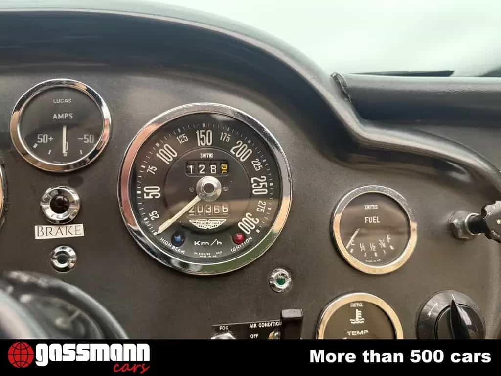 Aston Martin DB 5 Short-Chassis Volante Roadster LHD  - 1 von 07/1966-photo-11