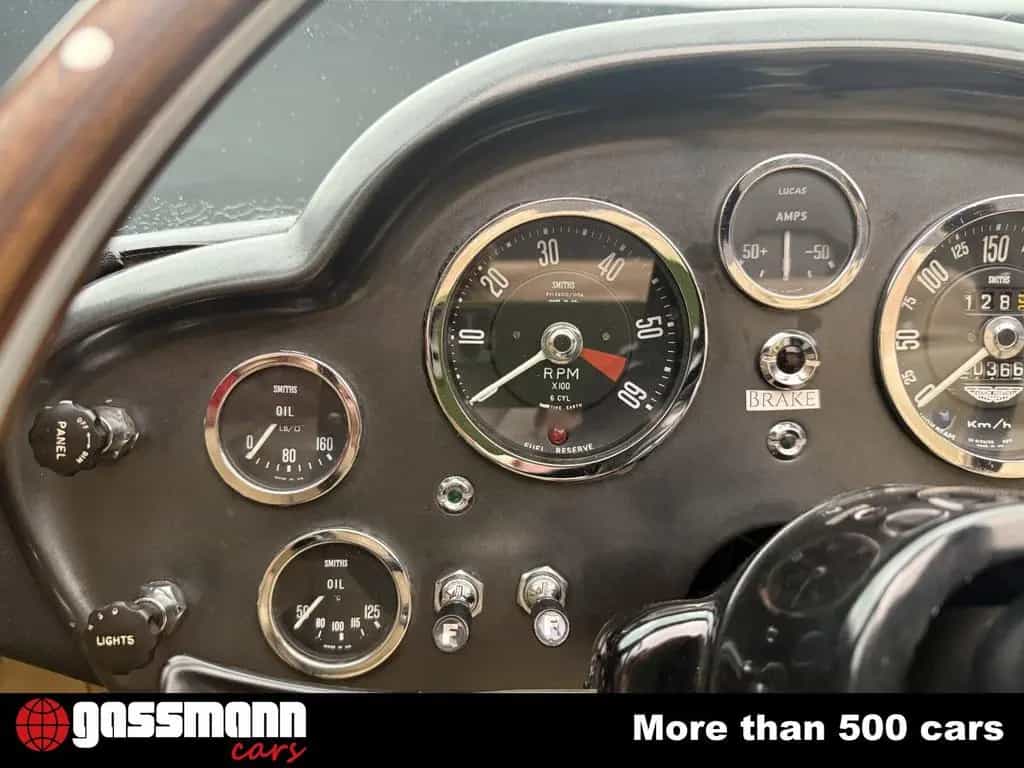 Aston Martin DB 5 Short-Chassis Volante Roadster LHD  - 1 von 07/1966-photo-12