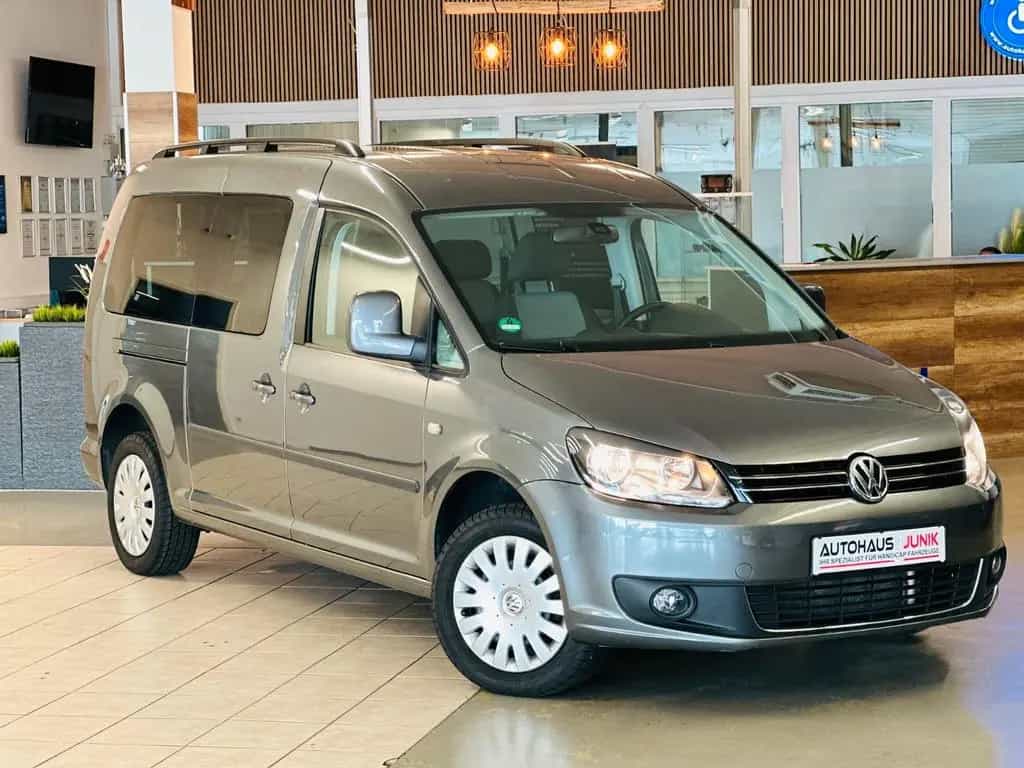 Volkswagen Caddy Maxi-Behindertengerecht-Rampe-TOP 06/2011-photo-1