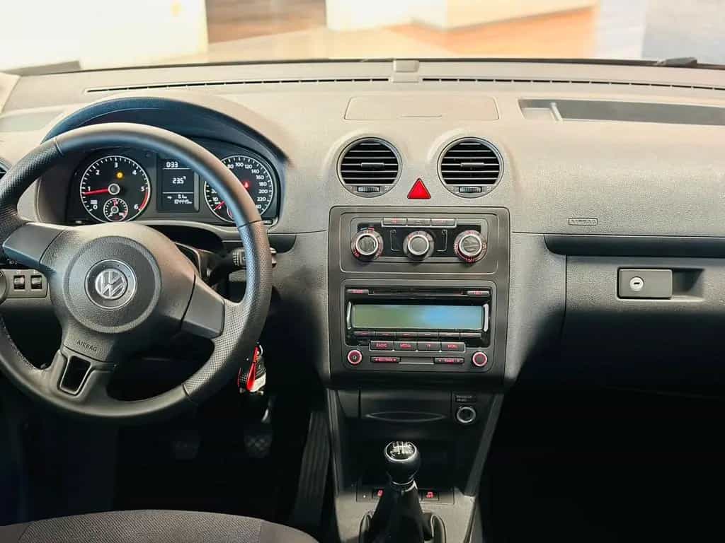 Volkswagen Caddy Maxi-Behindertengerecht-Rampe-TOP 06/2011-photo-14