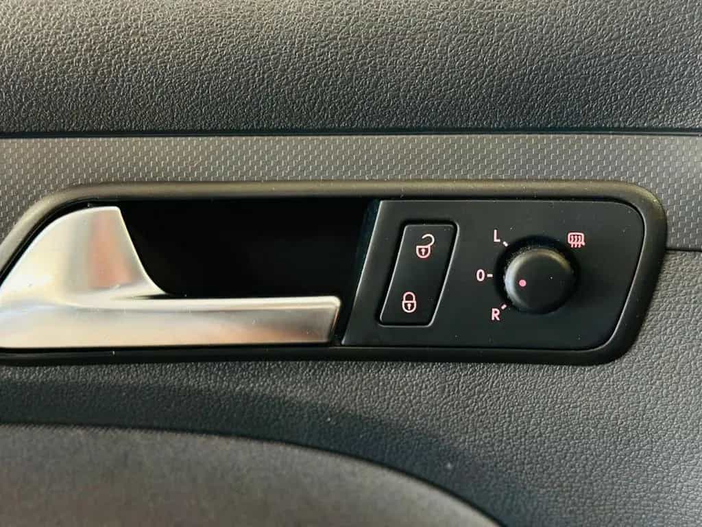 Volkswagen Caddy Maxi-Behindertengerecht-Rampe-TOP 06/2011-photo-15
