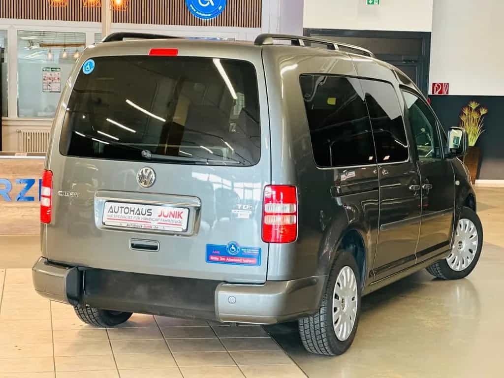 Volkswagen Caddy Maxi-Behindertengerecht-Rampe-TOP 06/2011-photo-7