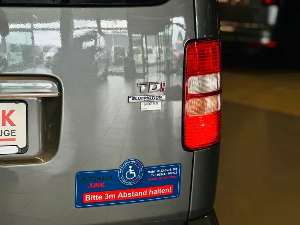 Volkswagen Caddy Maxi-Behindertengerecht-Rampe-TOP 06/2011-photo-9