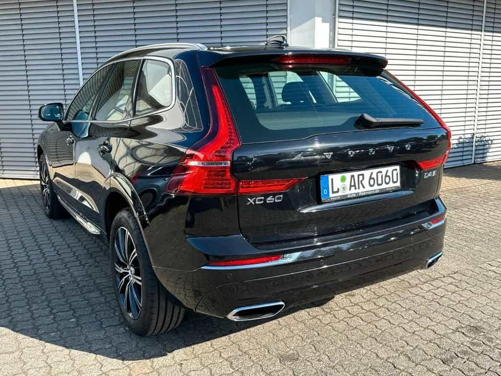 Volvo XC60 Inscription  Diesel AWD*Leder*Navi*LED 09/2019-photo-3