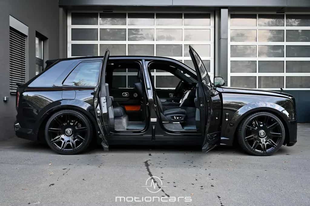 Rolls-Royce Cullinan BLACK BADGE NOVITEC OVERDOSE WIDEBOD 01/2019-photo-6