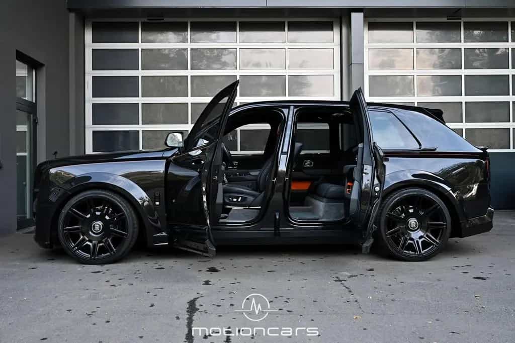 Rolls-Royce Cullinan BLACK BADGE NOVITEC OVERDOSE WIDEBOD 01/2019-photo-7