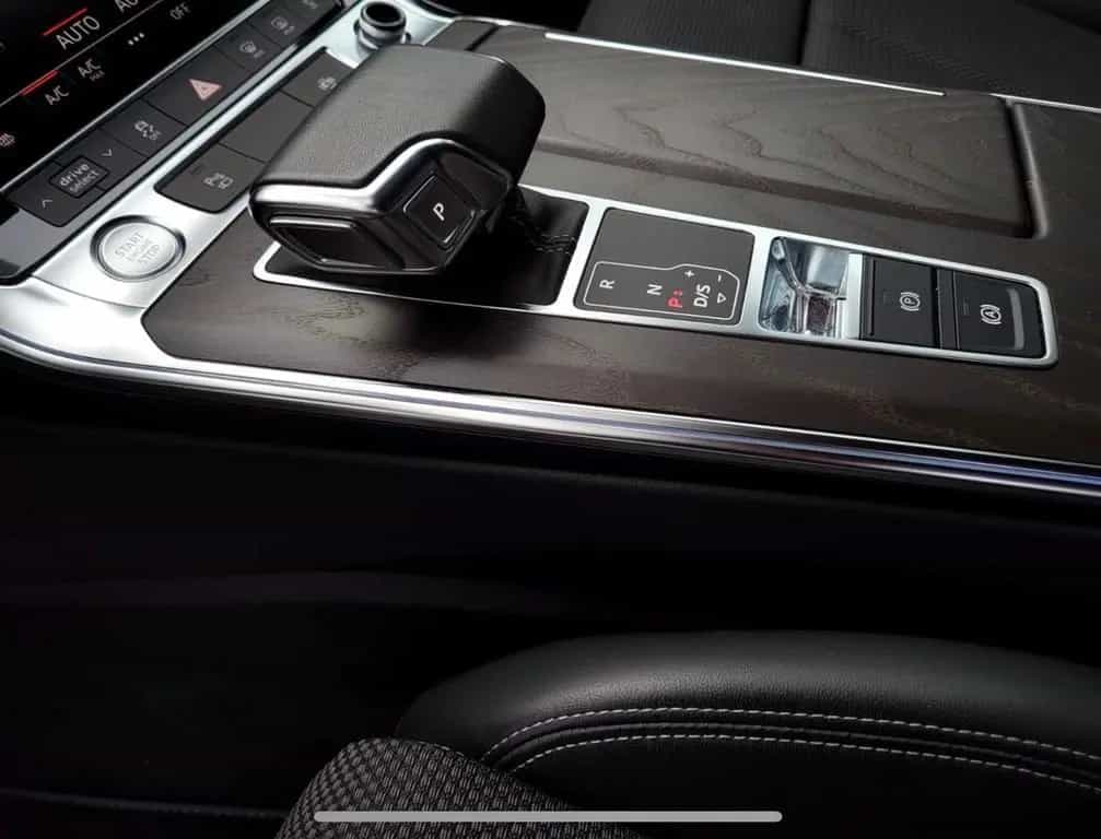 Audi A6 Avant 45 TDI*S-Line*STHZ*Matrix*Black*AHK 06/2020-photo-6
