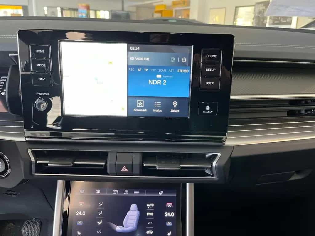 Ssangyong Torres 1.5B 2WD 6MT Quartz 01/2025-photo-10