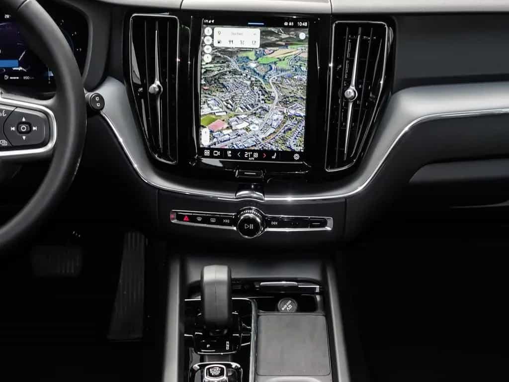 Volvo XC60 Core 2WD B4 Diesel EU6d StandHZG AHK digita 08/2023-photo-7