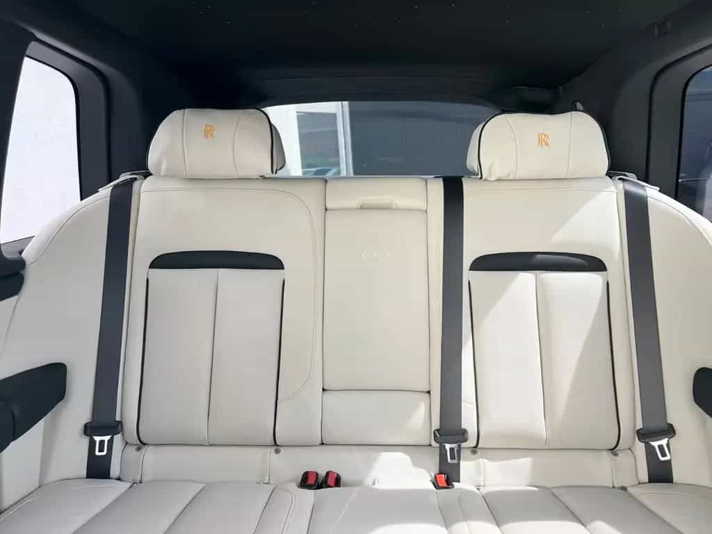 Rolls-Royce Cullinan Black Badge 05/2023-photo-15