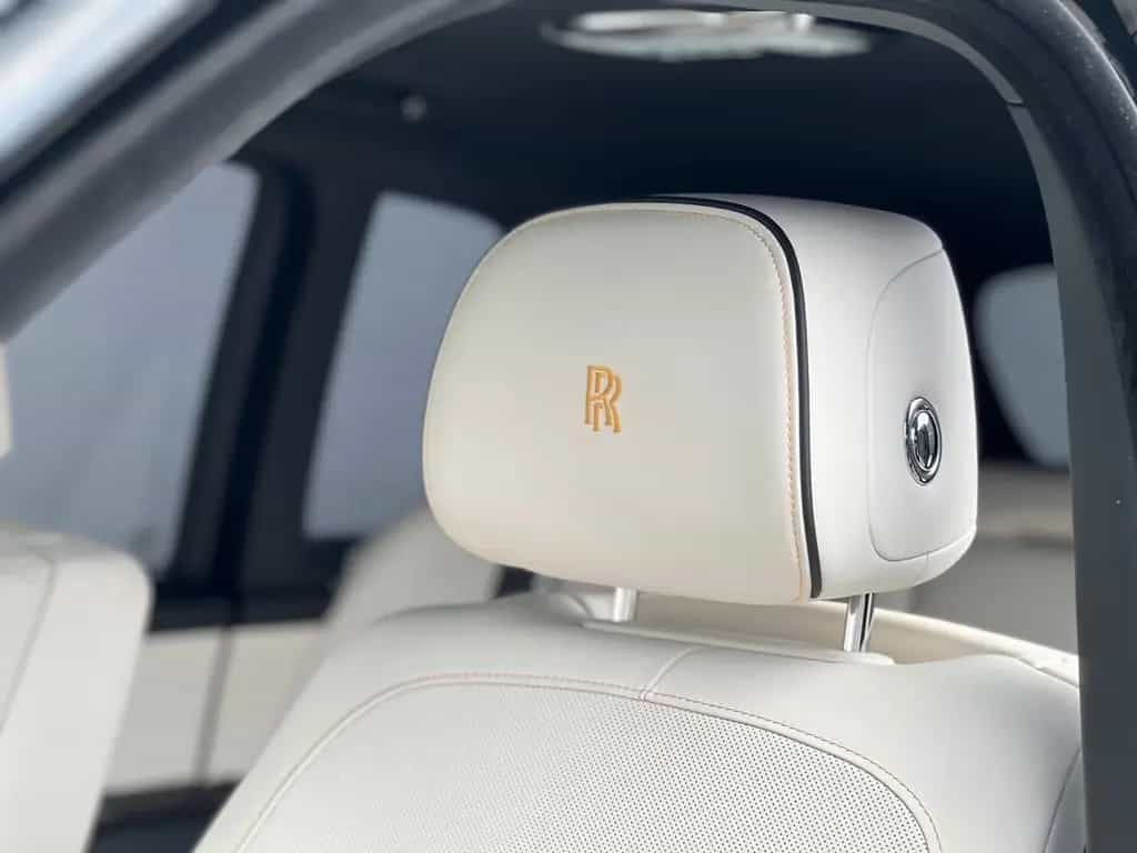 Rolls-Royce Cullinan Black Badge 05/2023-photo-18