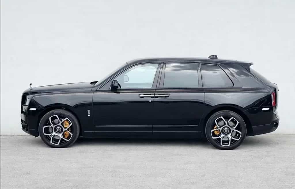 Rolls-Royce Cullinan Black Badge 05/2023-photo-2