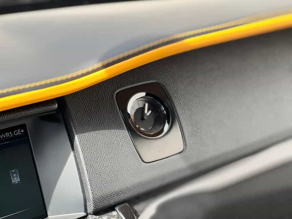 Rolls-Royce Cullinan Black Badge 05/2023-photo-22