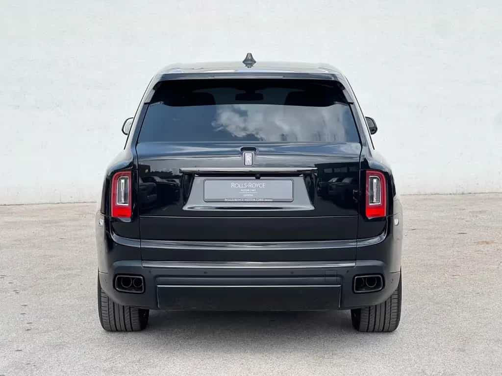 Rolls-Royce Cullinan Black Badge 05/2023-photo-5