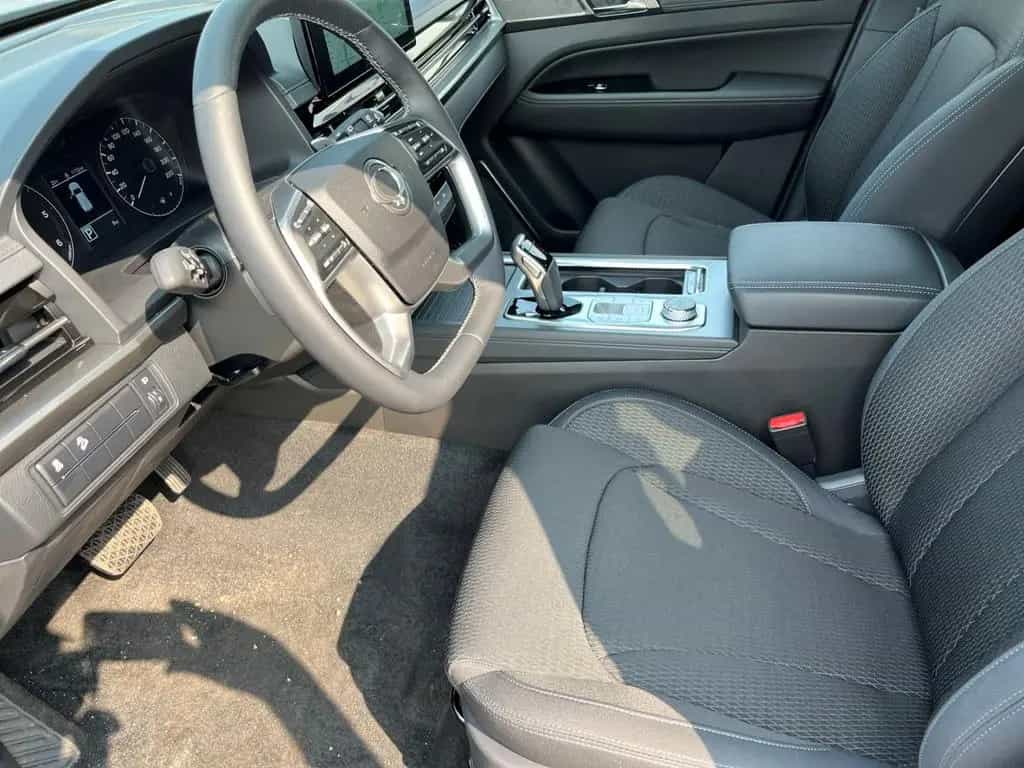 Ssangyong REXTON 4x4 2.2 e-XDi 220 QUARTZ 2.2D 8AT 4WD 01/2025-photo-7