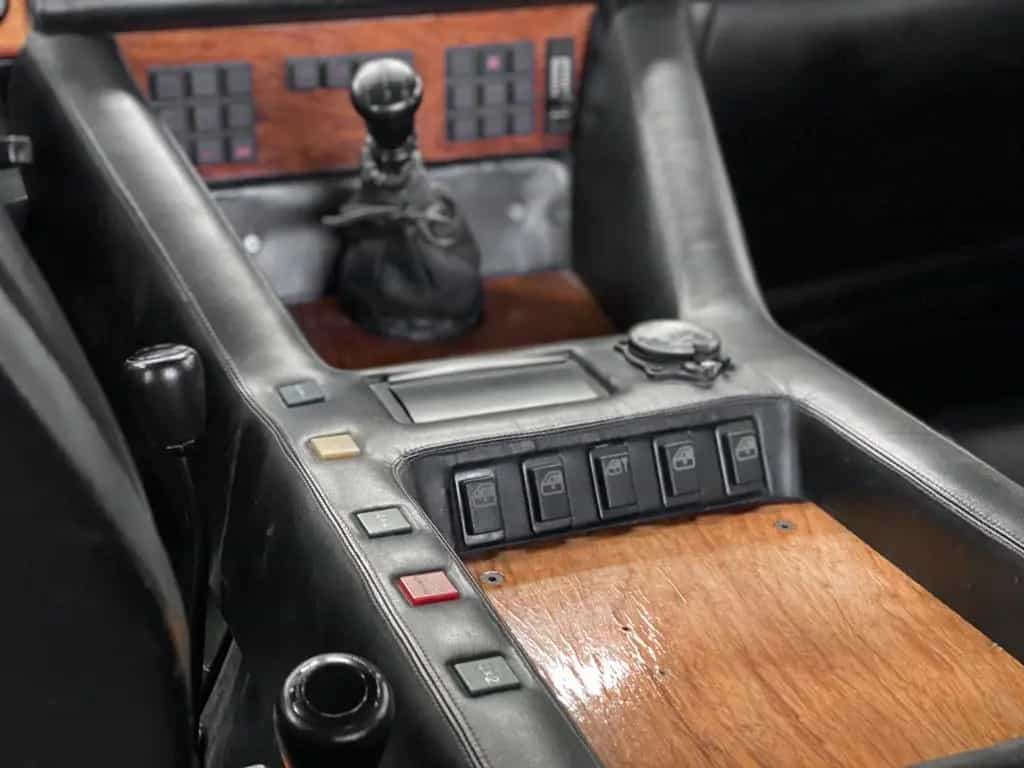 Lamborghini LM002 INJECTION V12 * COLLECTOR 1/60 12/1992-photo-12