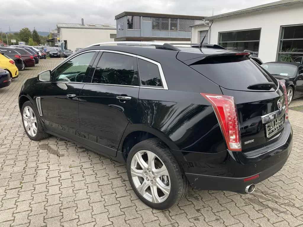 Cadillac SRX Vollausstattung Deutsche Erstauslieferung 12/2014-photo-3