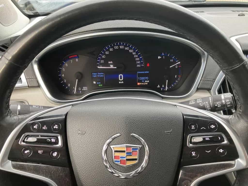 Cadillac SRX Vollausstattung Deutsche Erstauslieferung 12/2014-photo-8