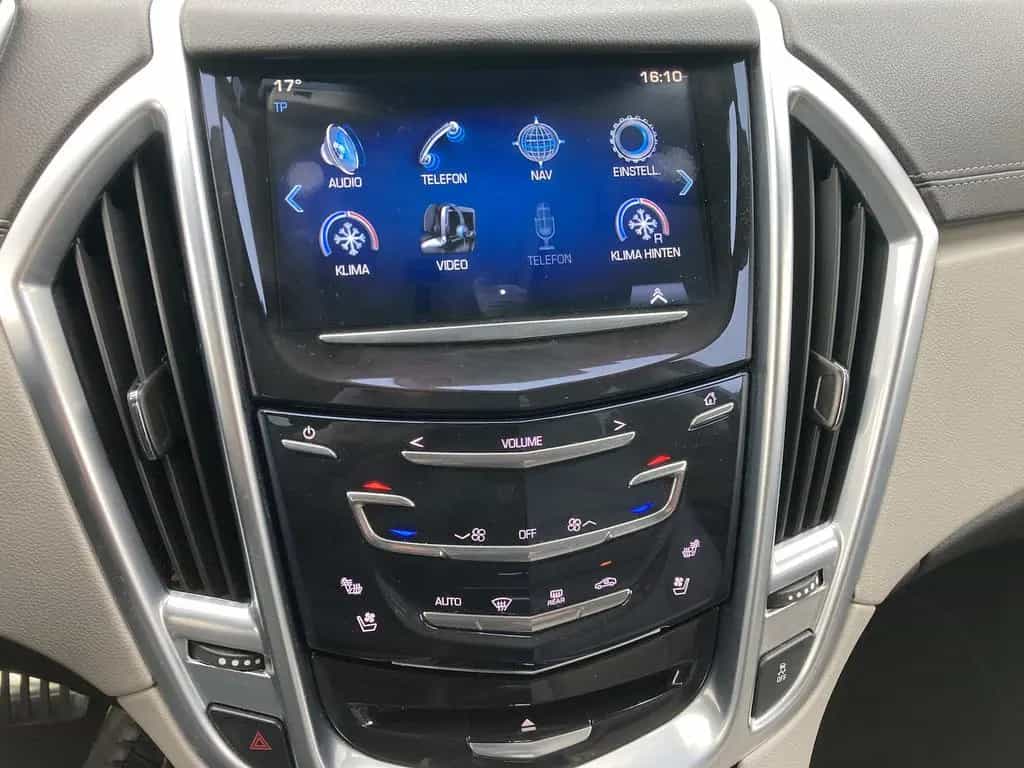 Cadillac SRX Vollausstattung Deutsche Erstauslieferung 12/2014-photo-9