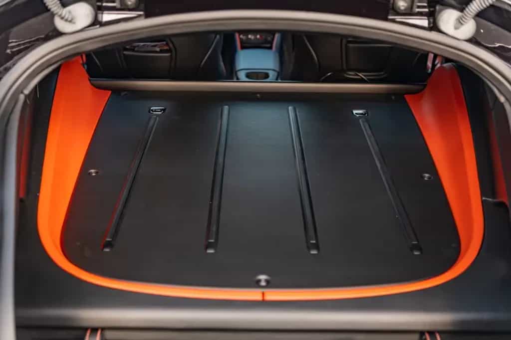 Aston Martin Vanquish Zagato Shooting Brake NEW SERVICE ! NEW 08/2019-photo-31