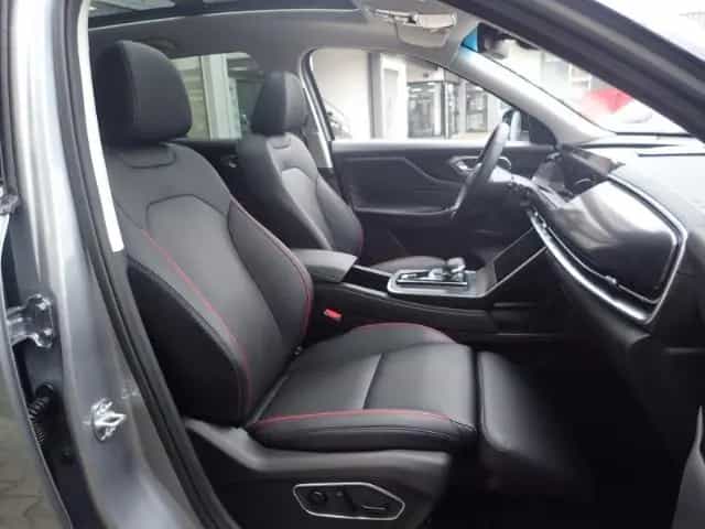BAIC X75 1.5T 7DCT Massagesitze Sitzbelüftung Indukti null-photo-10